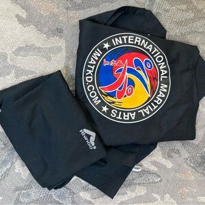 Like new kids Rhingo  Martial Arts uniform size 00 Double zero. 2 pc